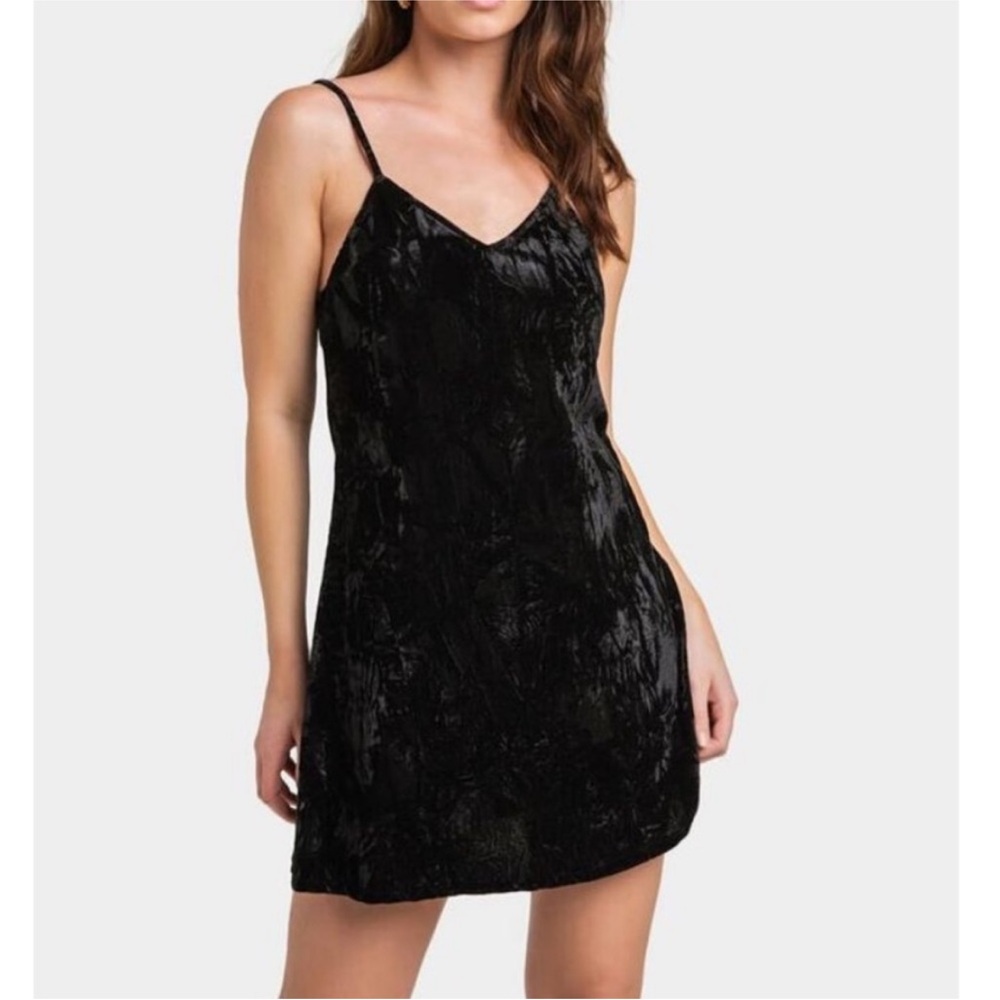 NWT, Hollister Black Velvet Dress, size  M